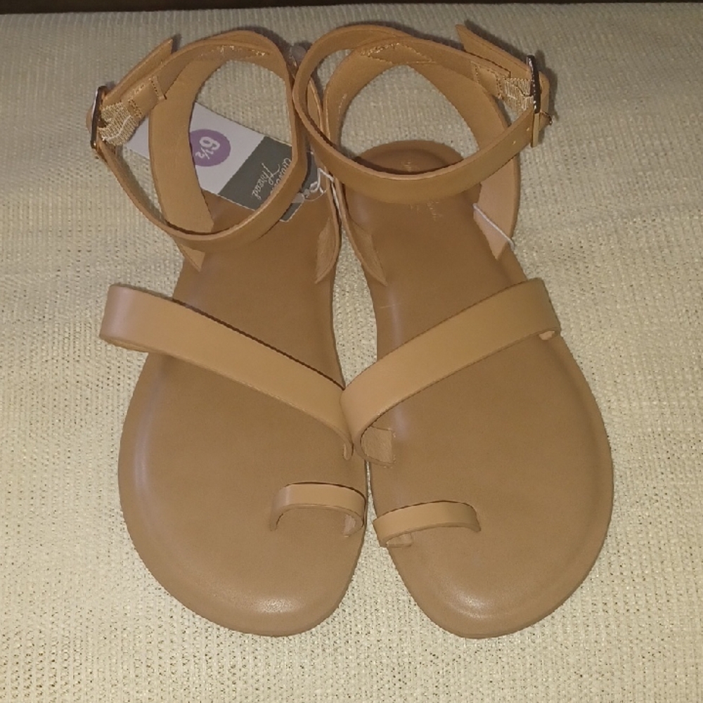 Women's Tan Sandals